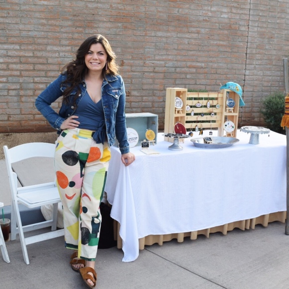 Meet your Posher, Rachel - Picture 1 of 1